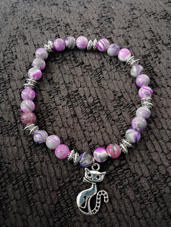 Hand Crafted Jewelry - Hand crafted Acrylic Beaded Bracelet